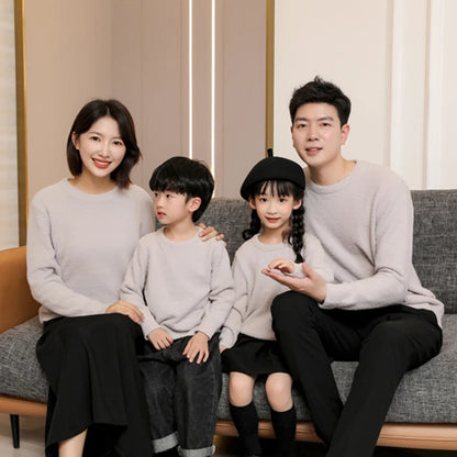 New Year Sweaters Family Matching Outfits Family Look Mother Son Daughter Mommy and Dad Clothes Family Clothing Sweaters