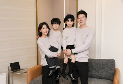 New Year Sweaters Family Matching Outfits Family Look Mother Son Daughter Mommy and Dad Clothes Family Clothing Sweaters